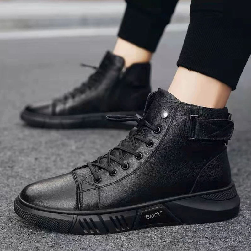 Bota Masculina de Couro Black Edition